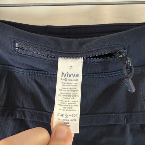 Ivivva Lululemon Shorts Size 7 Blue Pull On Zip Pocket Lined 2" Inseam - Picture 5 of 6